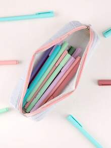 1 pieza, Estuche de lápiz con bordado personalizado a cuadros, Estuche de lápiz personalizado con texto personalizado - Gran capacidad, Bolsa de almacenamiento - Perfecto para útiles escolares, artículos de oficina y regalos únicos de vuelta al colegio. Bolsa de maquillaje, accesorios de viaje multifuncionales, ahorro de espacio, letra, a rayas exquisita