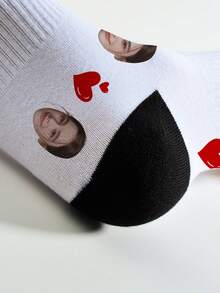 جوارب وجه مضحك شخصي جوارب مطبوعة بصورة شخصية، زوج واحد، اطبع أي وجه على الجوارب، هدايا للعيد، الزواج، عيد الأم، عيد الأب، هدايا للصديق/حبيب/حبيبة/أصدقاء مميزة وفريدة مريحة - أبيض - مشاهدة 5