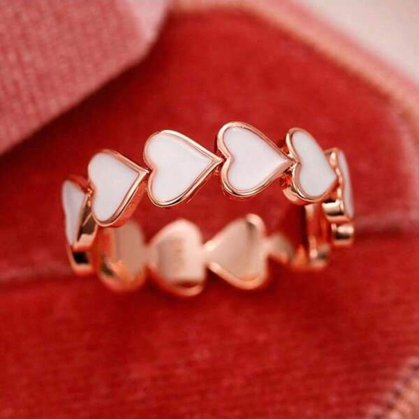 1pc Exquisite And Elegant Intertwined Heart Engraved Ring, Suitable For Casual Wear, Ceremony, Party, Birthday, Wedding, Anniversary Gift