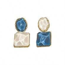1 paire de boucles d'oreilles carrées géométriques à motif vague d'eau