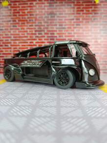 ESCBBXX 1 pièce Modèle de voiture classique vintage T1, corps en alliage de zinc, les portes des deux côtés et le coffre peuvent être ouverts, avec effets sonores et d'éclairage simulés, voiture jouet de haute qualité pour enfants, convient pour la collection et les cadeaux d'anniversaire pour les enfants, rentrée scolaire