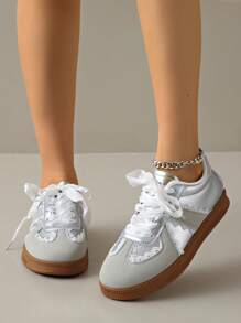Women's Casual Preppy Style Low-Top Sneakers, Comfortable Canvas Flat Shoes With Lace-Up