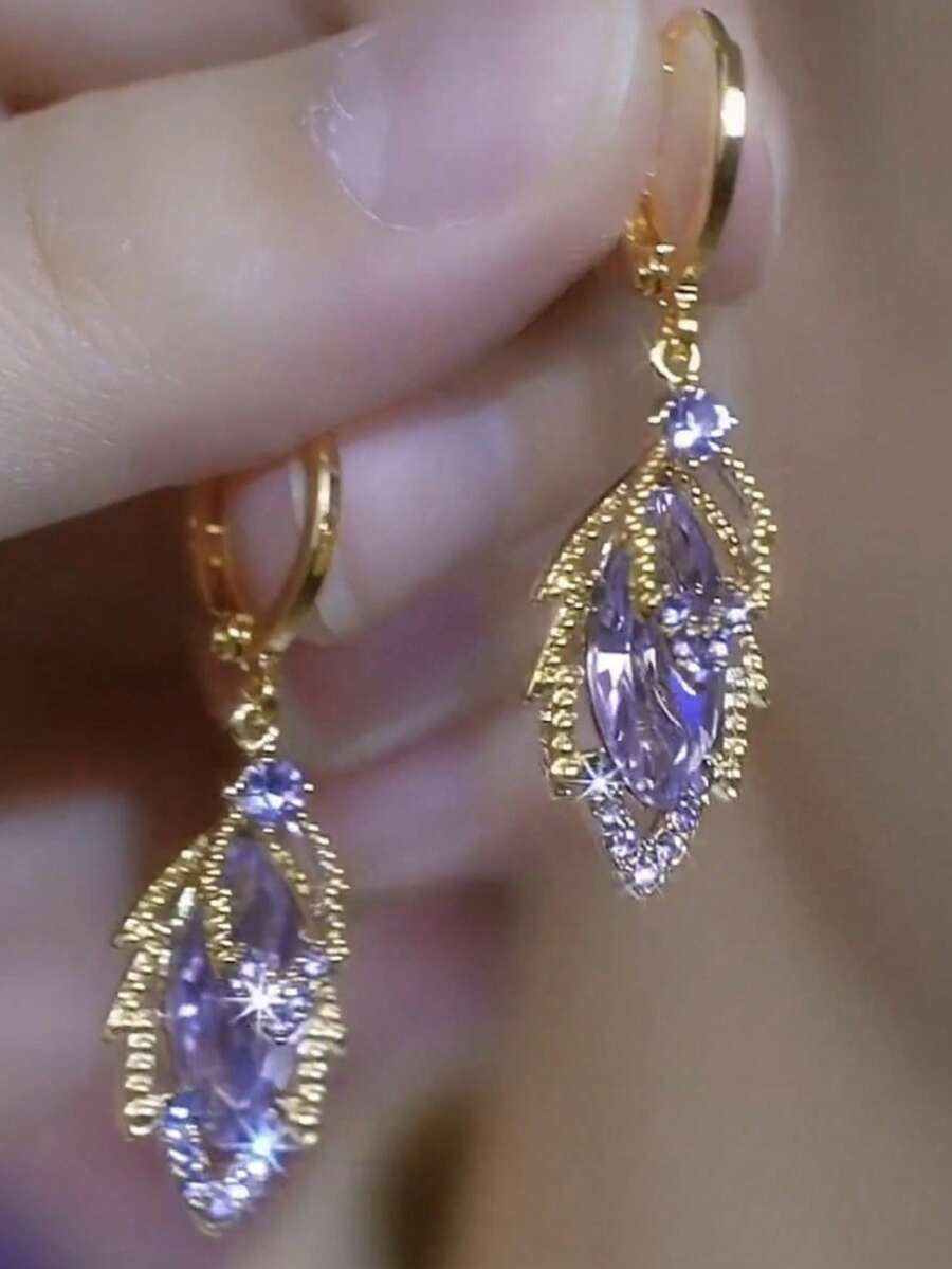 2 Pairs Luxury Fully Rhinestone Glitter Leaf Design Earrings, Exquisite Ear Hoops For High-End Style, Face Slimming Earrings - Violet Purple - View 1