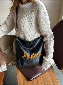 Personalizowana torba listonoszka w stylu retro z szerokim paskiem i personalizowanym imieniem, personalizowany proces haftu, damska torba na ramię, modna torebka, modny wzór motyla, idealny wybór na zakupy w czasie wolnym, a także wyjątkowy prezent świąteczny, prezent z okazji ukończenia szkoły, prezent na Dzień Matki i prezent do ręki.