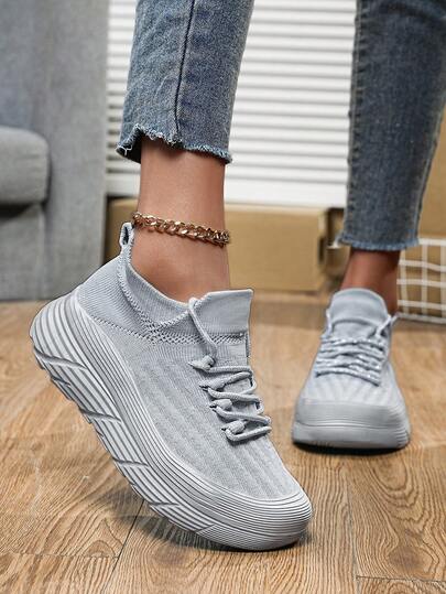 أحذية رياضية كاجوال ل- النساء لفصل الربيع/الصيف، مريحة ، ناعمة ، قابلة للتنفس ، لا انزلاقية ، منخفضة القمة ، رمادية ، سميكة الحواف، للركض والاستخدام اليومي'