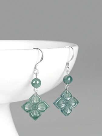 S925 Silver Natural A-Level Jade Earrings, Elegant Women's Pendant Earrings In Clover Shape Style, Suitable For Daily, Festival, Vacation, Party, Date Wear, Mother's Day Gift, Suitable For Gift Giving.Authentic S925 Sterling Silver Earrings With Inlaid Translucent Green Jade Balls & Secure Lobster Clasps For Women's Wedding/Birthday Gift - Includes FREE Luxury Gift Box (Certified Hypoallergenic)