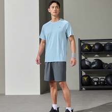 XTEP Pantalones cortos deportivos para hombres, pantalones cortos de verano sueltos y ligeros de 5 pulgadas, de secado rápido, para correr y gimnasio. 876229670158