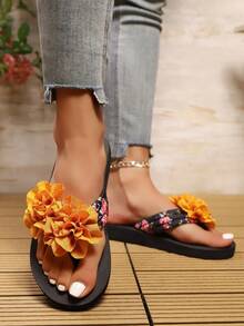 Women's Summer Flip Flops, Comfortable Soft Bottom Beach Holiday Flower Decoration Plus Size Slippers