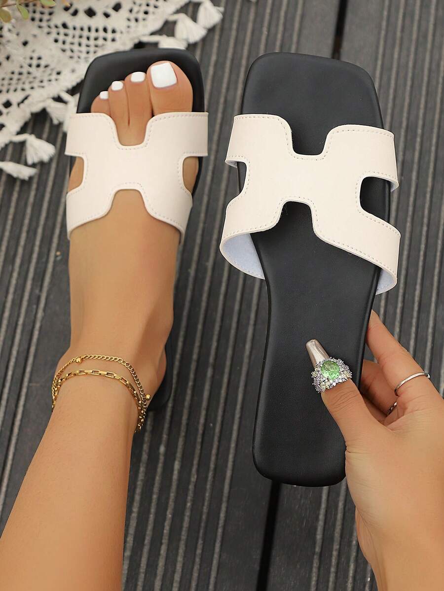 New Summer Sandals For Outer Wear, Flat Bottom, Simple, Versatile, Comfortable And Fashionable, Korean Version, Beach Travel, Seaside Flip Flops - Beige - View 1