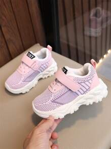 Zapatillas de malla transpirable para niñas, zapatos casuales de malla para niños al por mayor, zapatos de suela blanda para correr, nuevos llegados para primavera/verano 2025