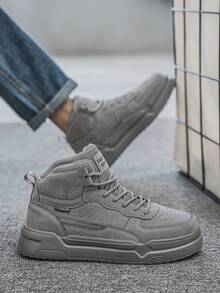 男士时尚字母图案灰色拼接高帮滑板鞋，个性化青年户外日常柔软舒适前系带设计休闲运动鞋 - 灰色 - 查看 9