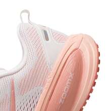 Nike Zapatillas de running Vomero 18 para mujer con amortiguación, deportivas para exteriores, para correr en carretera y entrenamiento físico HM6804-601 - Rosa suave/Rojo raíz de rubia/Rojo raíz de rubia claro/Naranja ágata - Ver 7