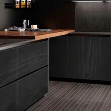 1 Roll Black Wood Grain Waterproof & Oil-Resistant Wallpaper, Wood Grain Contact Paper, Oil-Resistant Flooring Sticker, Imitation Wood Grain Self-Adhesive Contact Paper, Peelable And Stickable For Living Room, Kitchen, Bedroom, Dorm, Furniture Renewal - Black - View 4