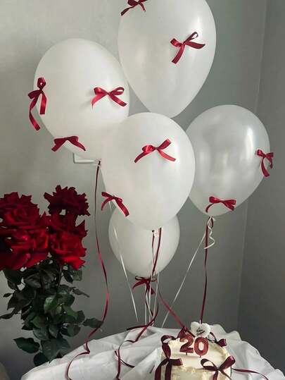 92/102个白色气球配红丝带蝴蝶结，含胶水和红丝带，派对装饰必备，适用于生日派对、婚礼布置、家庭聚会、拍照道具