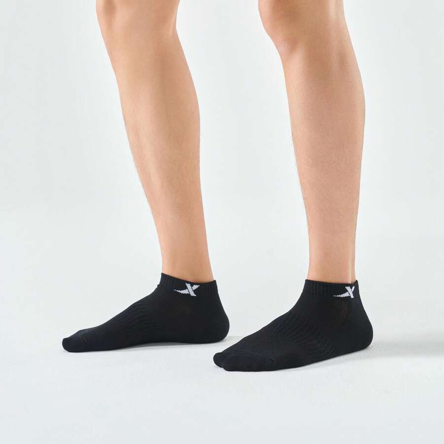 XTEP 男士运动袜，夏季透气健身训练，男士平底袜，跑步袜 879239540201 - 黑 - 查看 1