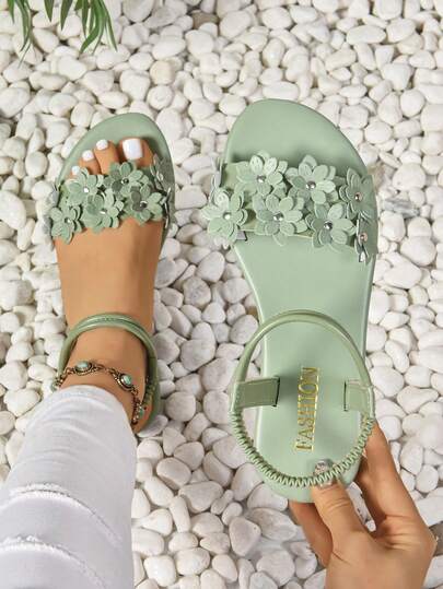 Plus Size Dammode Broderade bekväma elastiska band Flat Beach Sandaler