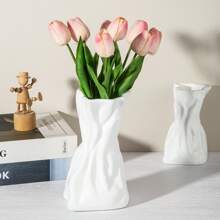 Nordic Style White Vase - Asymmetrical Wrinkled Fabric Bag Design, Suitable For Decorating With Dried Flowers And Fresh Flowers, Suitable For Outdoor, Living Room Decorative Tabletop Accents