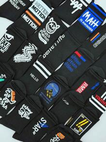 5pairs/set Random Men's Black Letter, Stripe, Dinosaur & Robot Patterned Mid-calf Socks For Skateboarding, Autumn & Winter