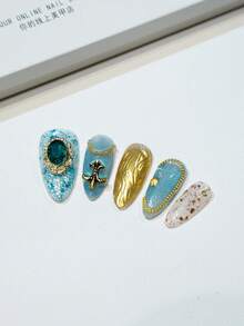 Golden Glitter & Ocean Heart Shaped French Style Nail Art Design - Green - View 6