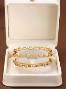 1/2/3 piezas Clásico de moda Siete flores adornan el brazalete de oro hueco para mujeres con diámetro de 60 mm que se puede abrir, apto para uso diario de las mujeres, sin incluir la caja