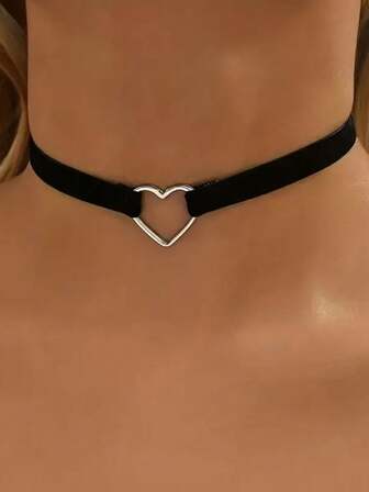 1pc Women's Jewelry Accessories - Sexy & Fashionable Heart-Shaped Punk Choker Necklace, Gothic Sweet & Cool Y2K Style Women Choker, Women's Jewelry