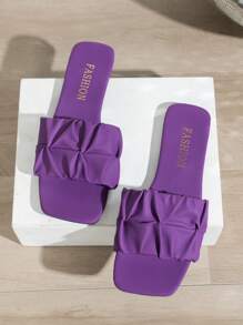 Wide Fit Women's New Summer Fashion Versatile Strap Ruffle Purple Metallic Classic Flat Sandals, Soft Sole Comfortable Non-Slip Suitable For Casual, Holiday And Daily Wear