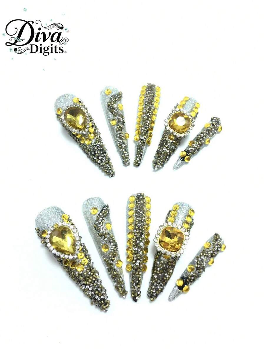 10件套纯手工按压式指甲。法式水钻。蓝色渐变晕染。满满的水钻。黄色水钻。精致微光渐变。3D立体雕刻。散发奢华气息。用途广泛。风格独特。可反复佩戴。美甲用品 指甲 - 彩色 - 查看 1