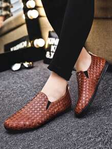 Men's Casual Loafers Slip-On Flats Black Driving Moccasins Comfort Leather Formal Shoes (Run Small & Narrow, Suggest Sizing Up 2 Sizes)