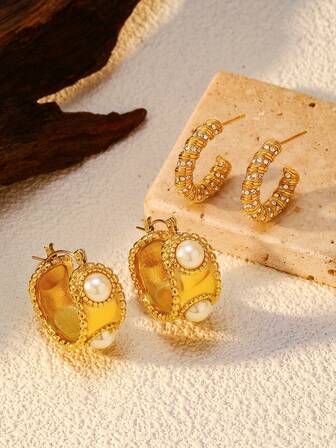 2pcs Casual Retro Style Women'S Earrings, Abstract Design Inlaid With Faux Pearls And Zirconia, Plated With 18k Gold, Made Of Stainless Steel Material, Suitable For Women To Wear