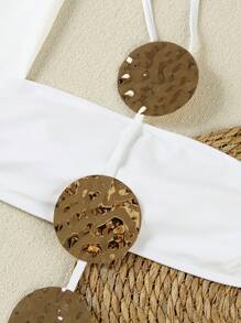 Conjunto de traje de baño sexy de 2 piezas con diseño calado en blanco para mujeres