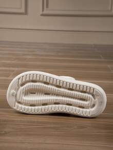 1 Pair Teenage Comfortable Fashion Casual Lightweight Foam Slippers, Suitable For Summer - White - View 6