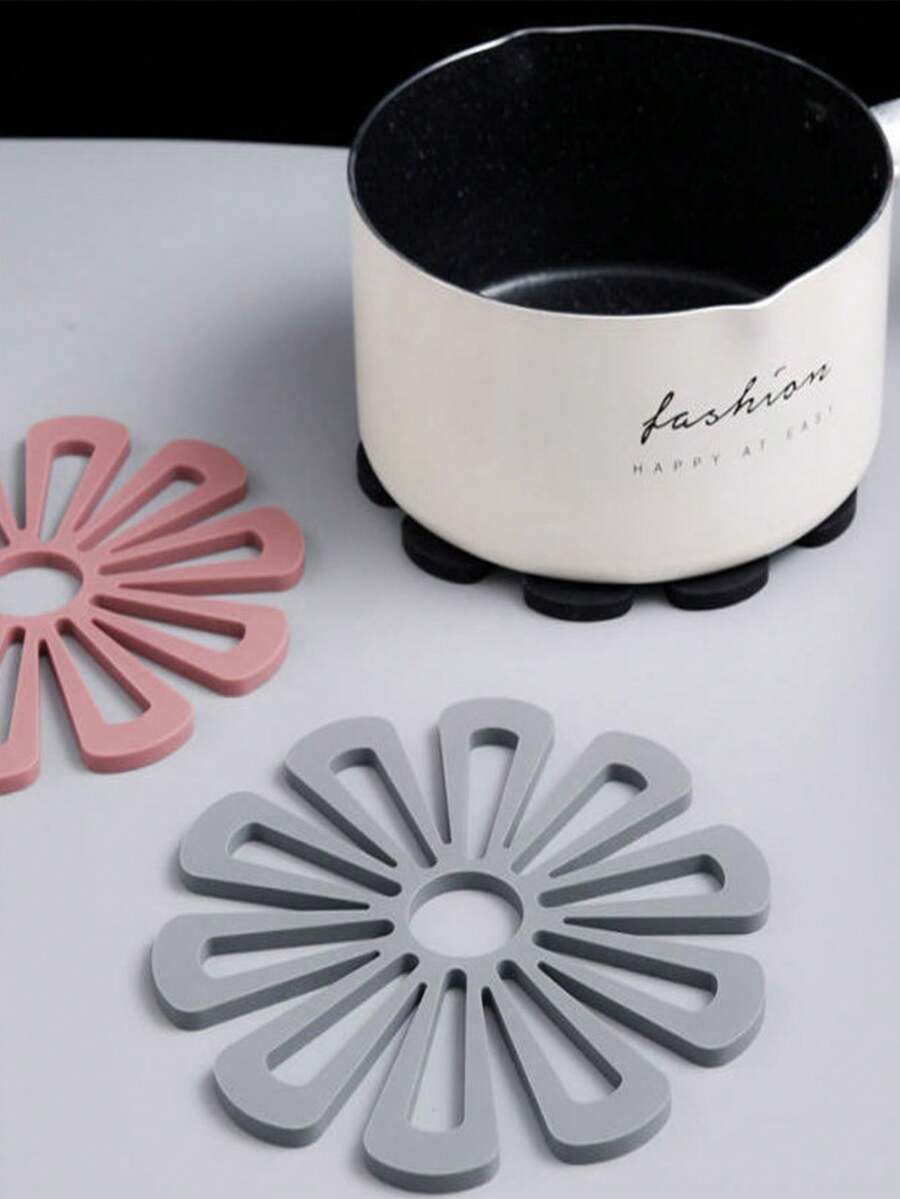 Alfombrilla redonda resistente al calor de silicona suave, base aislante antideslizante, salvamanteles para hogar mesa té café tazón plato, diseño creativo con pétalos - Multicolor - Ver 1