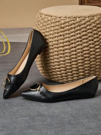 WHDXY 1 par spetsiga tår för kvinnor i mjukt läder som kan dras på, mångsidiga fritidsskor för kontorsarbete, bekväma körlöpare, lätta skor med platt botten, elegant damstil