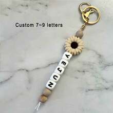 1pc Customized Personalized Silicone & Wood Keychain, Name Tag Key Chain, Mother's Day/Girl's Gift/Graduation/Teacher's Day Gift,School Supplies,Back To School,School Gift,For Office,For School,For Classroom,For Teacher Gifts,For University,For Colleague,For Dorm Rooms,For Teacher,For Boys And Girls,For Teenagers,Junior High School Students,Middle School Students,High School Senior High School Students,College Students,University Students,Freshman,Sophomore,Underclassmen, Colorful,Cute,Adorable,Funny,Kawaii,Y2K,Stylish,Unisex,Casual,Custom,Personalized,Unique,Customized,Ideal Gifts For Him,Ideal Gifts For Her,Her,Boyfriend,Girlfriend,Family,Friends - Silicone Daisy Keychain - View 19