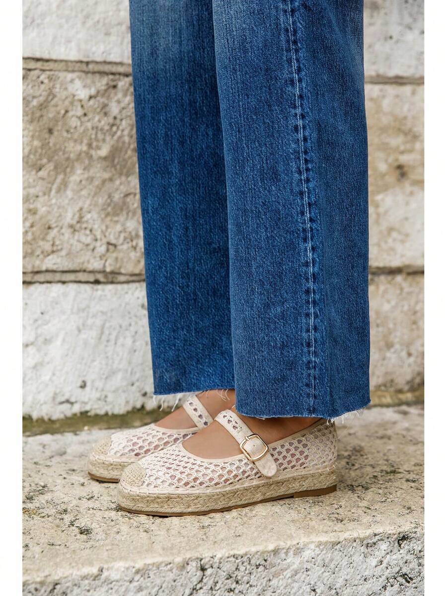 Ballerines ajourées à bride fantaisie avec boucle décorative sur semelle tressée - 米色2223 - 查看 1