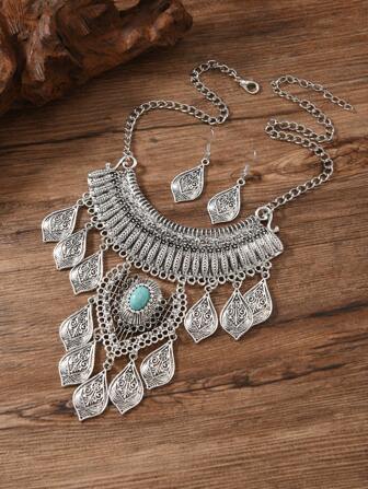 Vintage Carved Leaf Necklace Pendant, Textured Leaf Tassel Necklace, Casual Beach Party Accessory, Cool Gift