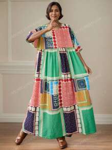 Tops, Women's Plus-Size Casual Elegant Dress, Boho Resort Beach Dress, New Summer 2025 Crew-Neck Short Sleeve Loose Skirt, Random Print