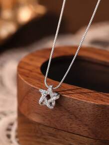 1pc S925 Sterling Silver Star Niche Design Hollow Five-Pointed Star Pendant Necklace For Women, Suitable For Daily Wear And Gift