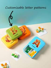 1 pezzo Scatola per pillole mini con 2 scomparti personalizzabile con nome e disegno carino di una mucca, portatile e compatta, adatta come organizer per pillole, scatola settimanale per viaggi, scatola con scomparti indipendenti, per tasche o portafogli, contenitore per vitamine e integratori giornalieri, custodia portatile per medicinali da viaggio e conservazione