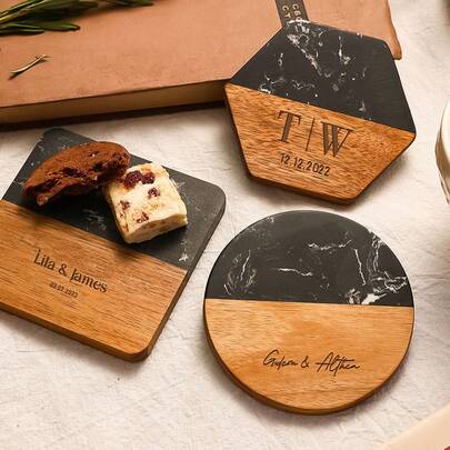 1 pieza Posavasos personalizados tallados, Posavasos de madera y mármol personalizados, Posavasos con texto personalizado, Posavasos tallados para bodas, Regalos para inauguración de casa, bodas, compromisos, regalos personalizados, adecuados para el Día de la Madre, Día del Padre, Aniversario, San Valentín, Fiesta de cumpleaños, Regalos de boda, Regalos para mamá y papá, Mejores amigos