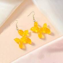 Cute Glow-In-The-Dark 3D Balloon Dog Resin Design Drop Earrings, Playful Gift, Available In Various Glow-In-The-Dark Colors, Women's Jewelry Accessory, Suitable For Daily Wear, Gifting, Music Festivals, Vacations, Circus Scenes