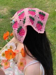 1pc French Retro Bohemian Style Crochet Headscarf For Women - Cute Daisy Knitted Triangle Scarf Headband - Strawberry Flower Headscarf - Hollow Lucky Flower - Fashionable Embroidered Hippie Headband - For Hair Decoration! The Perfect Gift For Mother Or Female Friends. The Ideal Accessory For Beach And Vacation.
