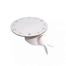 Bandeja Coelho de Cerâmica com Suporte Decoração Coelho Branco - Branco - Visão 3