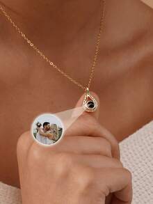 1pc Women Personalized Projection Necklace, 18K Gold Plated Projection Photo Necklace, Customized Girlfriend/Mom/Bridesmaid Jewelry, Birthday Gift - Photo Necklace - View 6