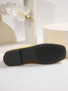 2pcs PU Leather Pleated Slippers, Suitable For Beach, Commute, Outdoor, All Season - Yellow - View 2