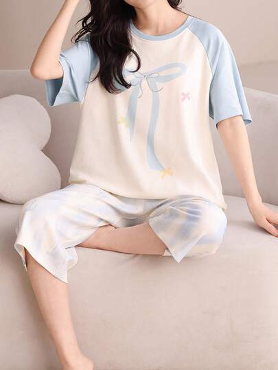 AICJ 2pcs Set Women Casual Plain Raglan Sleeve Homewear, Round Neck Cartoon Bear Print Short Sleeve Top And 3/4 Length Pants, Suitable For Mother's Day, Blue White Check