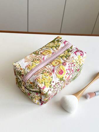 Women's Portable Makeup Bag, Coin Purse Lipstick Cosmetic Organizer Pouch, Travel Set Storage Bag, Sanitary Napkin Makeup Bag, Women's Travel Bag, Travel Toiletry Bag, Room Decor
