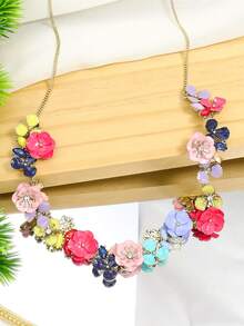 TopHanqi 1pc Boho Style Women Fashion Flower Wreath Necklace, Colorful 3D Floral Beads & Rhinestone Decor, Elegant Accessory For Daily Wear, Carnival Party, Random Color - Multicolor - View 4