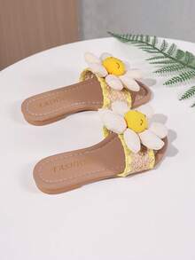 （如果尺码太小，建议购买大一码）女童夏季2025新款可爱向日葵平底外套时尚小女孩露趾凉拖鞋 - 黃色 - 查看 4