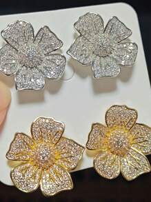 1 Pair Luxury Cubic Zirconia Stud Earrings, Suitable For Wedding Anniversary, Party Jewelry, Mother's Day, Valentine's Day Gift, Retro Chic And Elegant Design